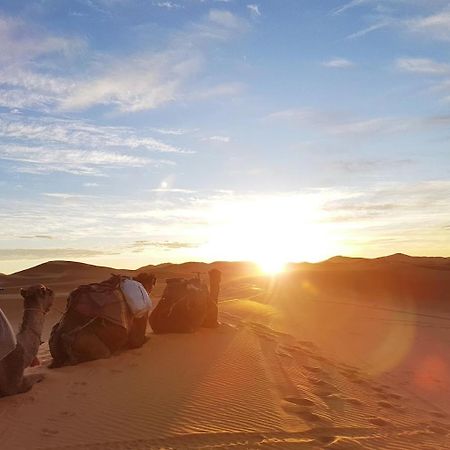 Les Roches Desert Camp Мерзуга Екстер'єр фото